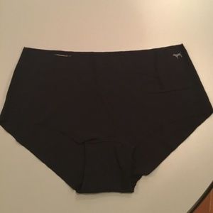 NWOT 3 pair VS PINK Size Large
